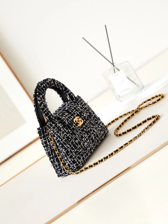 Hyper Peter NANO BAG-13*19*7cm KELLY CHANEL 0712